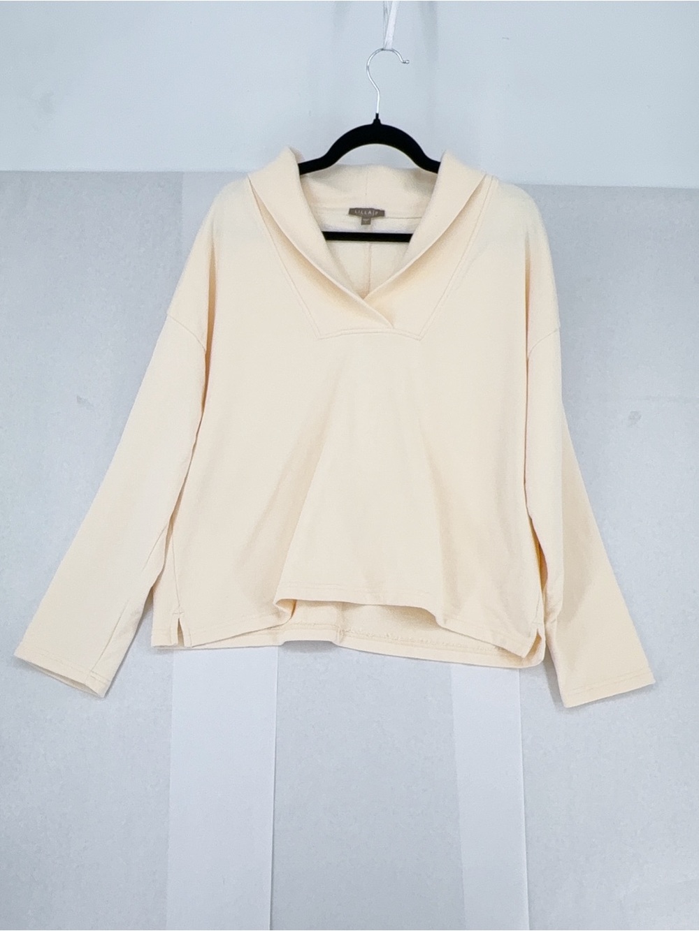 Lilla P Cream Shawl Collar Pullover size L